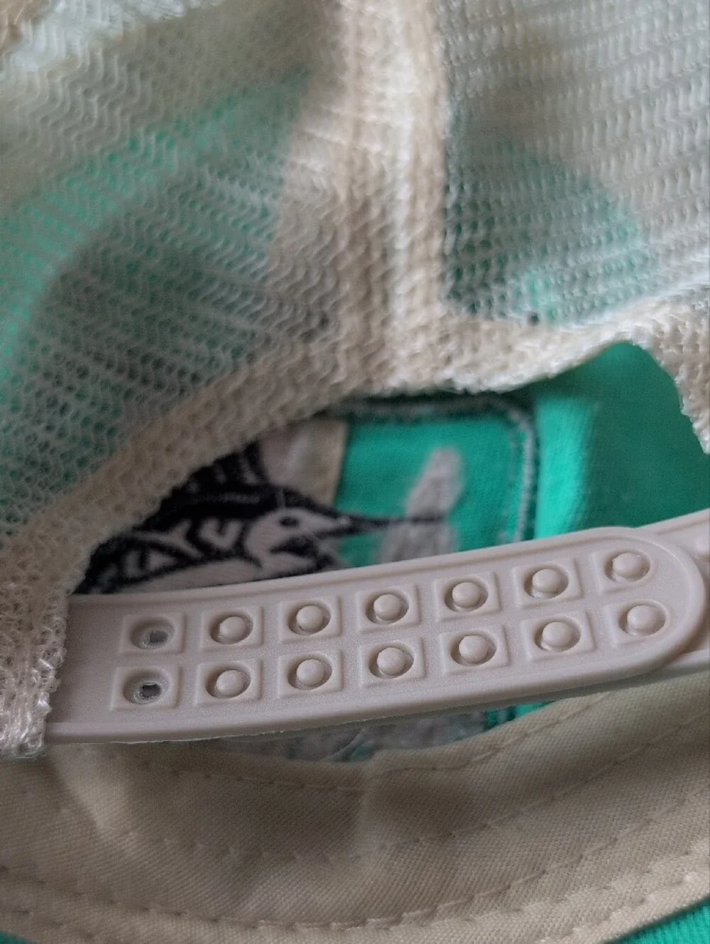 Women's Mint Green Mesh Back Trucker Hat